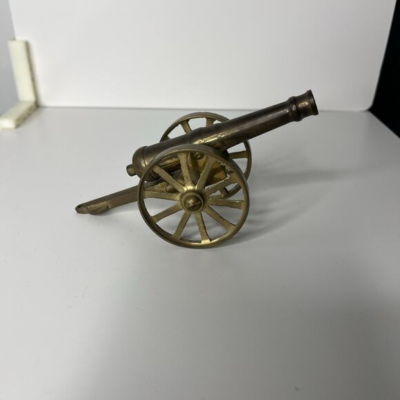 Vintage Miniature Brass Cannon Swivels Up & Down Rolling Wheels Flat ~5 Inches - Picture 2 of 11